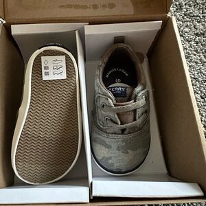 Sperry Baby shoes 2m camo print